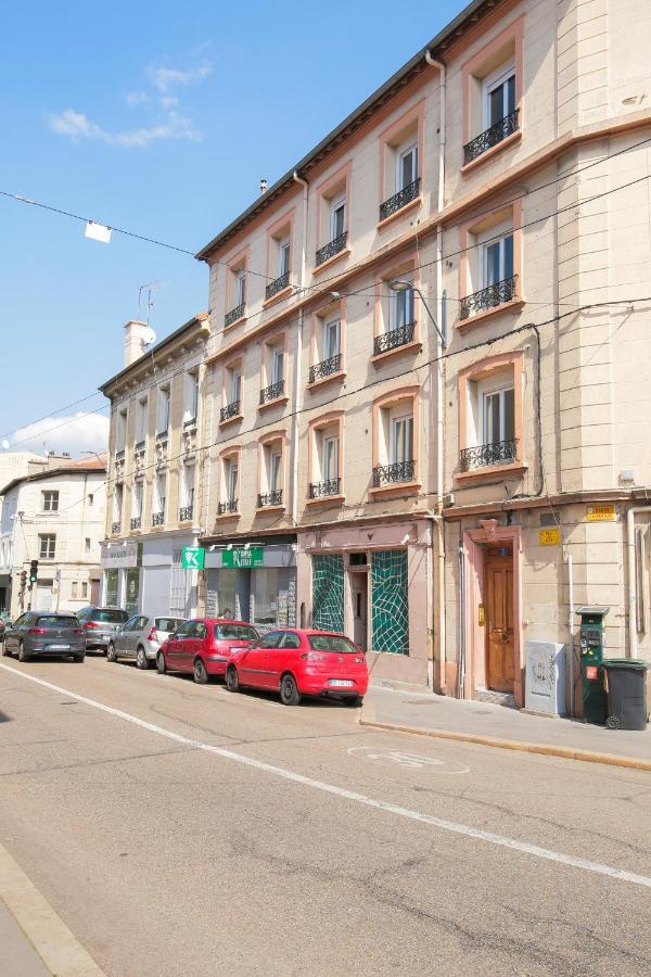 Apartamento Le Rétro, T2 hypercentre chic et cosy, Wifi par SOVALFI Saint-Etienne  Exterior foto